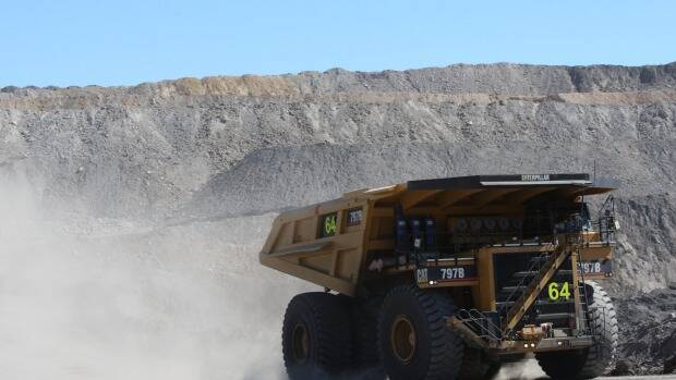 Chris Cline was spotted on Monday touring the Moranbah North mine in Queensland, which has been placed up for sale by struggling miner Anglo American.
Peter Braig



