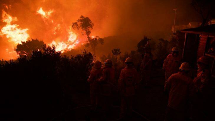 NSW Rural Fire Service crews prepare in the Blue Mountains in August. Photo: Wolter Peeters