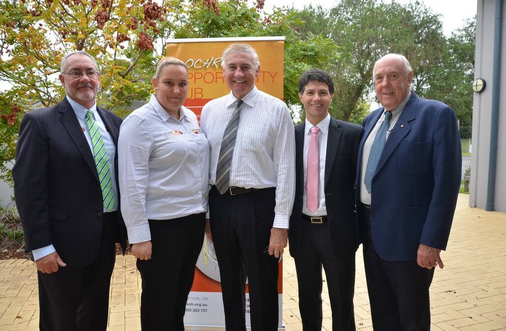 Robert Russell, Elizabeth Howard, Member for Upper Hunter George Souris, and Minister for Aboriginal Affairs, Victor Dominello and Singleton Mayor John Martin.