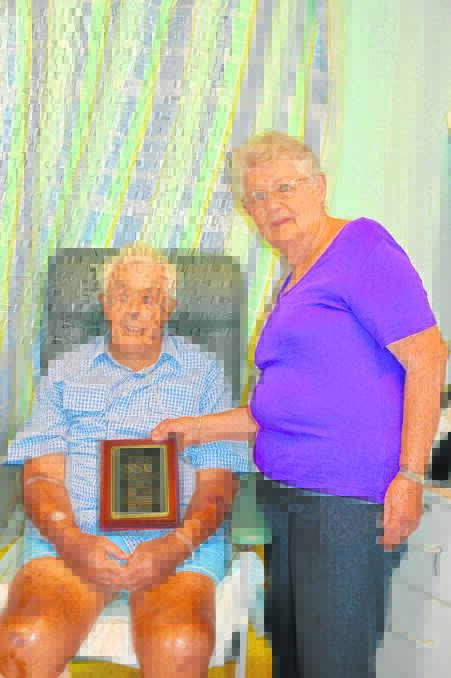WELL-DESERVED: Former Singleton Senior Citizens Centre treasurer Allan Harrod and wife Judy.