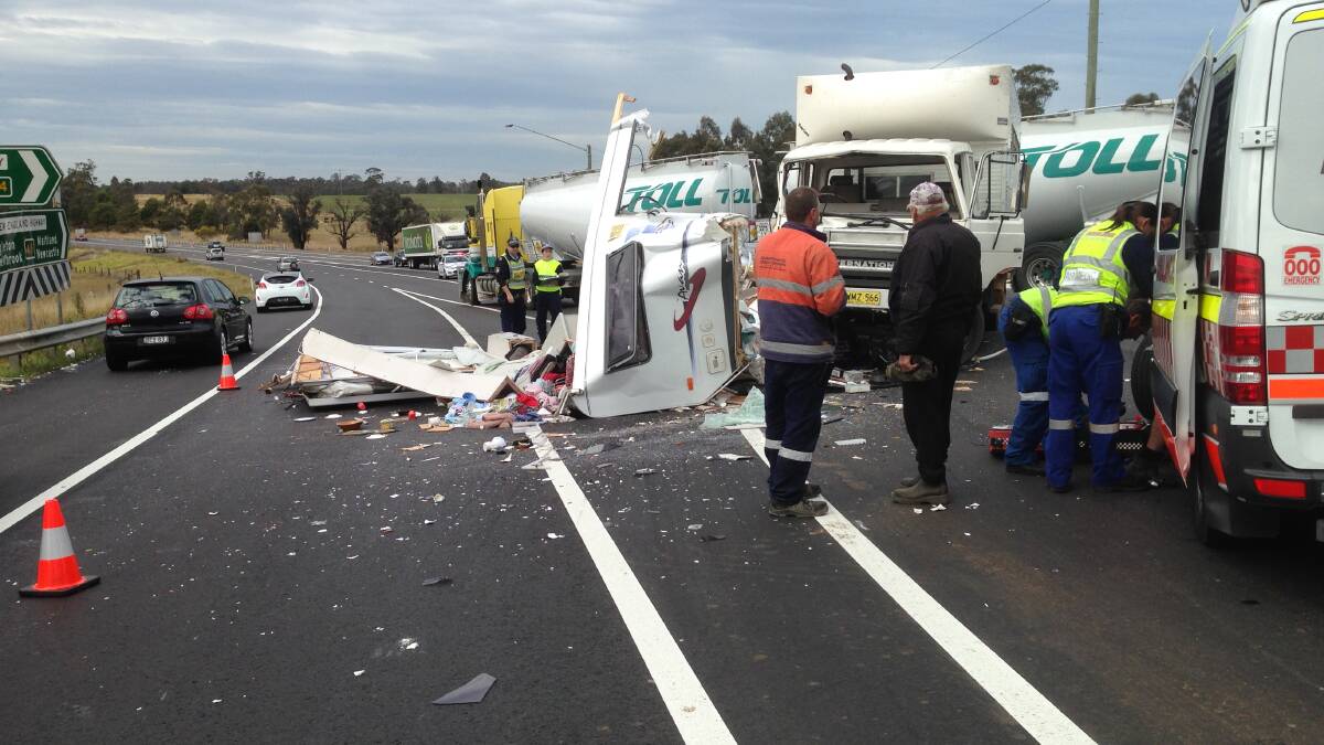 Golden Highway New England Highway Intersection accident 