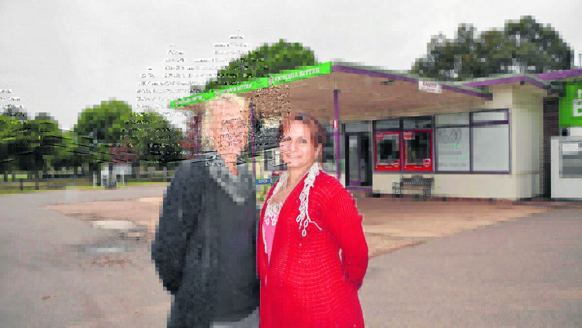 NOT HAPPY: Bulga residents Lee Williams and Toni Silk, the owner of the Bulga Bridge Café, are displeased with Warkworth Mount Thorley’s acquisition zones.
