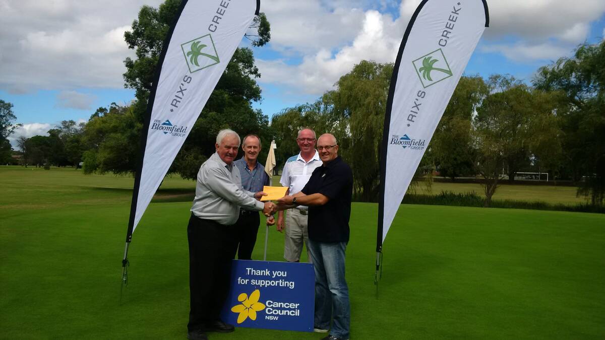 Bloomfield Group director Reg Crick, Hunter Coal Festival 
chairman Peter Eason, Singleton Golf Club pro Les Bennett and Glen Parsons. 