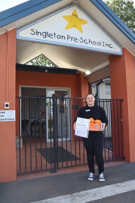 ONE MORE USE: Some of the rescued citrus is given to the Singleton Heights Pre-School. Photo supplied.