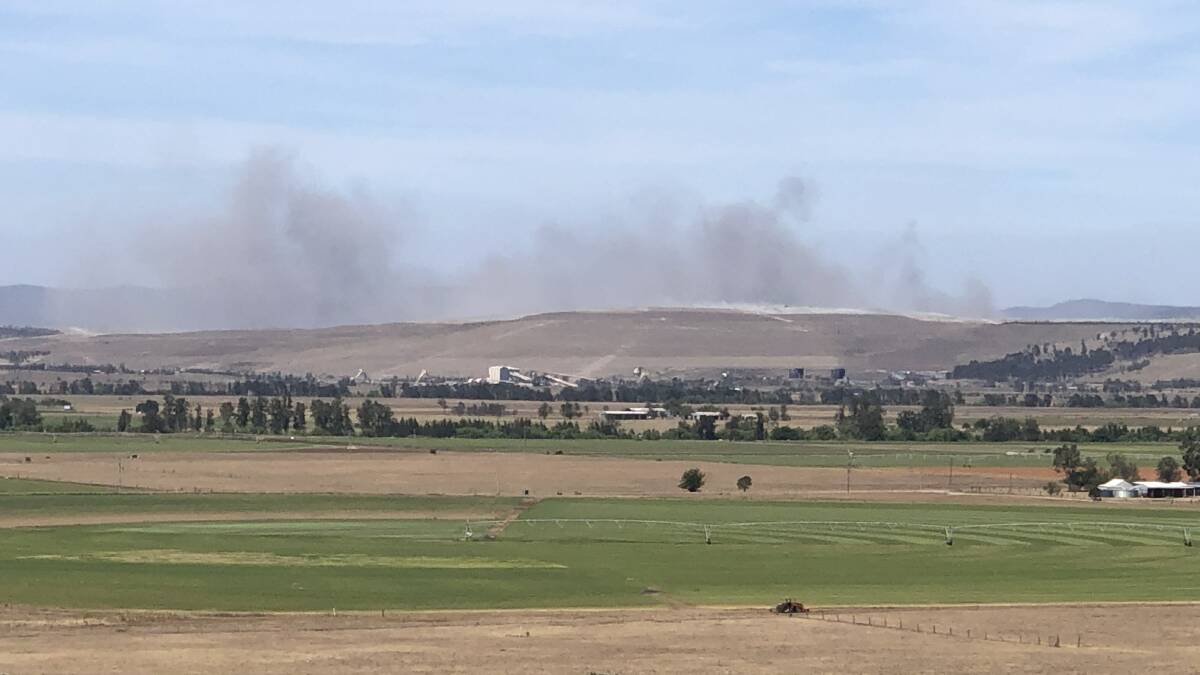 Mine blast at Singleton on Friday November 15 at 9:45am when there were already existing air quality alerts issued. Photo supplied.