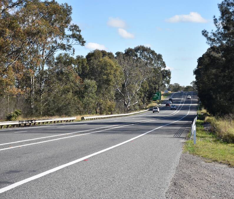 The New England Highway north of Bell Road is to be upgrades to dual lanes in both directions. Construction work will commence later this year.