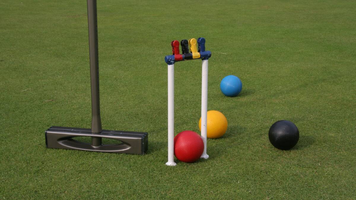 Croquet results: play resumes