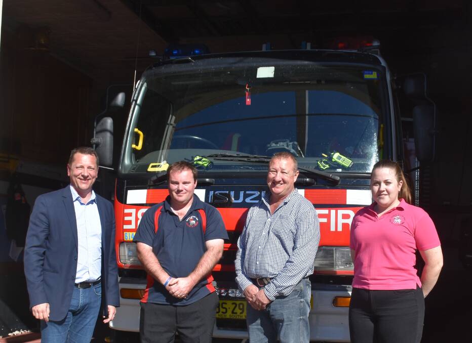 FIRE STATION UPGRADES: NSW Labor Candidate for the Upper Hunter Jeff Drayton (middle right), Shadow Minister for Natural Resources Paul Scully (left) and Singleton Fire & Rescue Station 444 members at the announcement. 