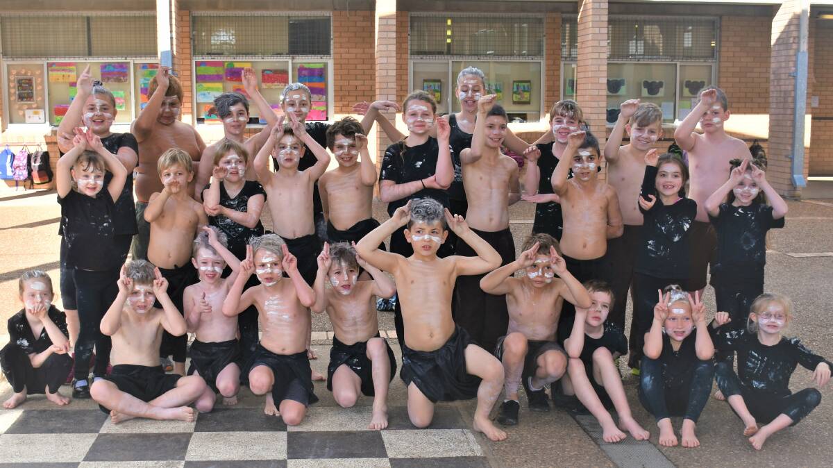 PROUD PERFORMERS: Singleton Heights Public School students performed an Aboriginal dance for the end of term assembley ahead of NAIDOC week.