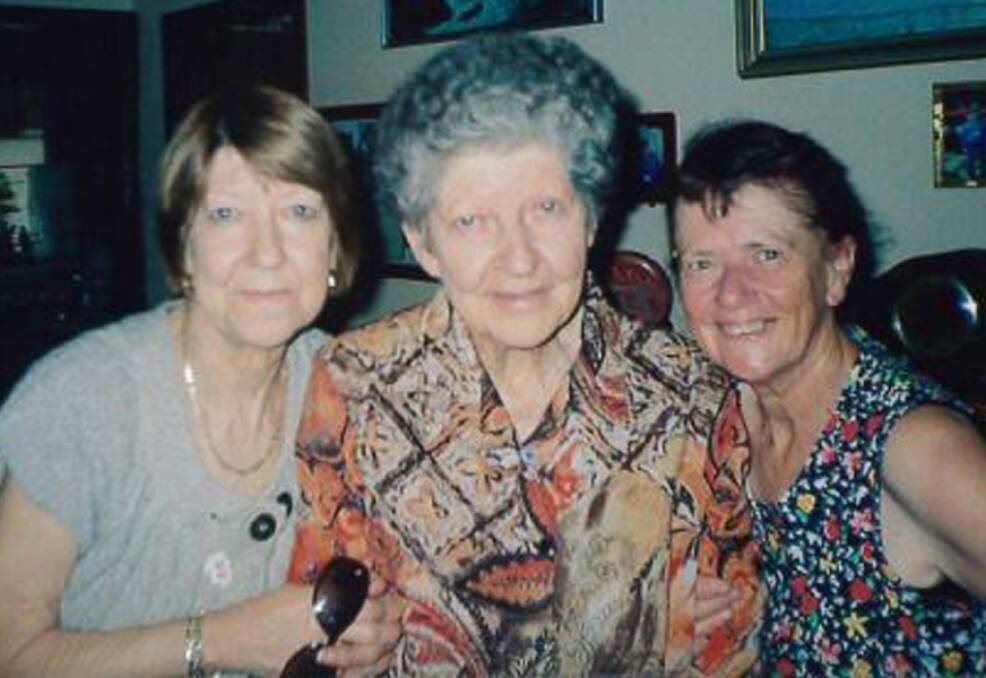 Action: Joyce Fox with daughters Gail and Karen before her death in 2014.