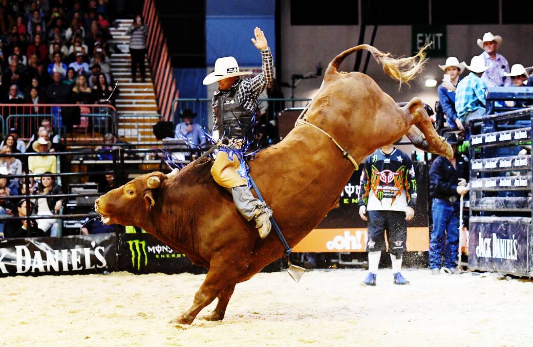 TOP SCORE: Cody Heffernan on Red Rat in the short go round at Newcastle Invitational. PIC: Elise Derwin courtesy of PBR Australia.