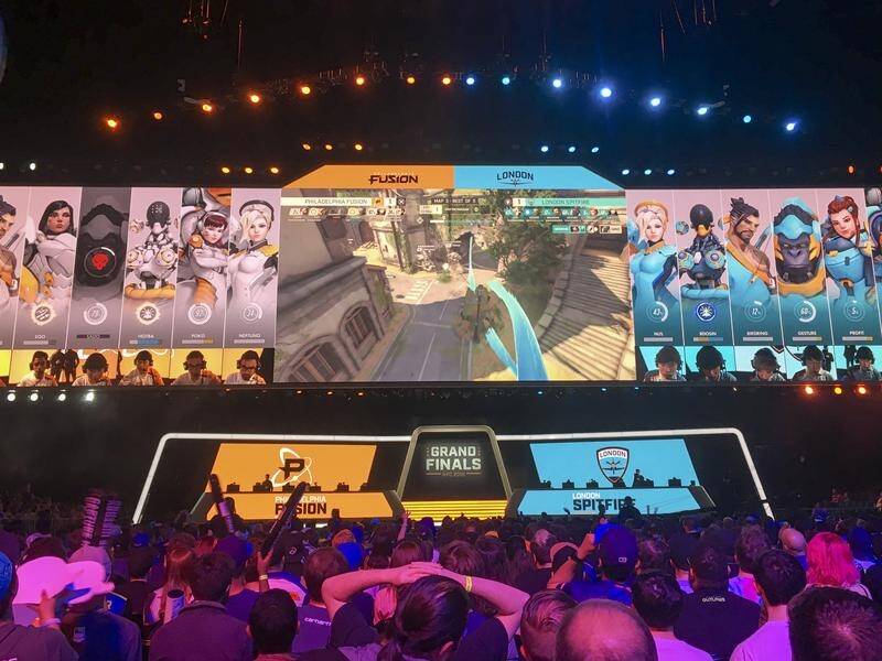 Idle Australian sports stars have been urged to explore the booming Esports scene.