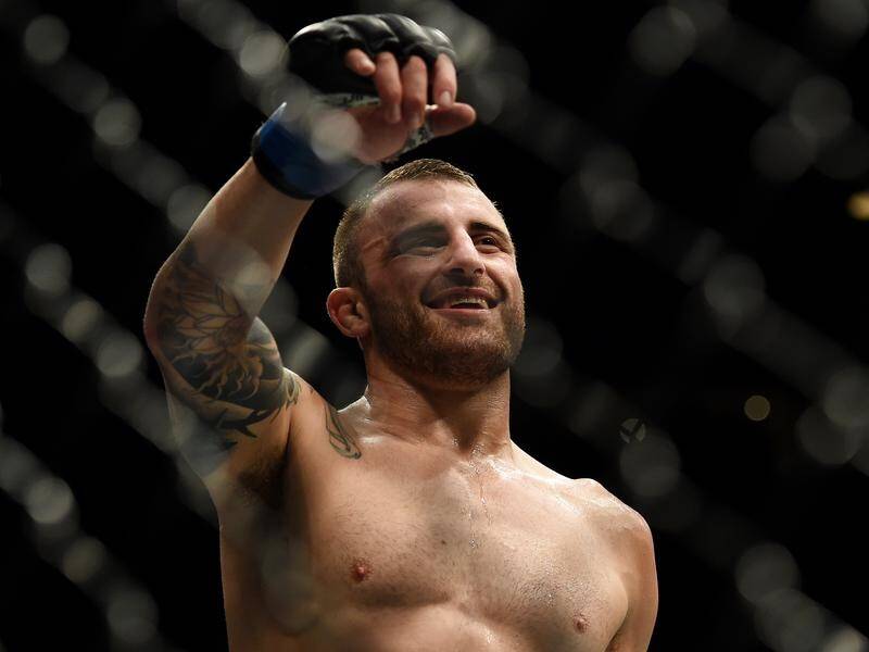 Australian Alex Volkanovski is the most underrated UFC world champion, says NZ's Israel Adesanya.