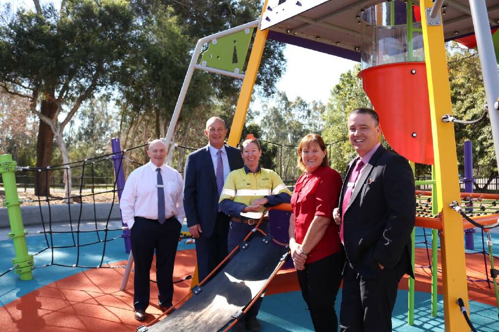 UNVEILING: Mark Ihlein, Councils Director Planning and Infrastructure Services Group, Member for Upper Hunter Michael Johnsen MP, Green Space Operator Amy White, Mayor of Singleton, Cr Sue Moore and Council General Manager Jason Linnane at the new equipment in Rose Point Park.